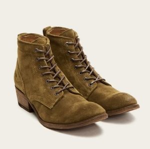 NIB Frye Carson Lace-Up Leather Boot, Khaki/ Green, Size 6